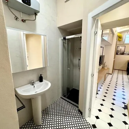 Near Portofino With Free Parking Ideal Base For Exploring * 라팔로