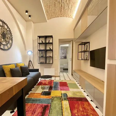 Near Portofino With Free Parking Ideal Base For Exploring Appartement Rapallo