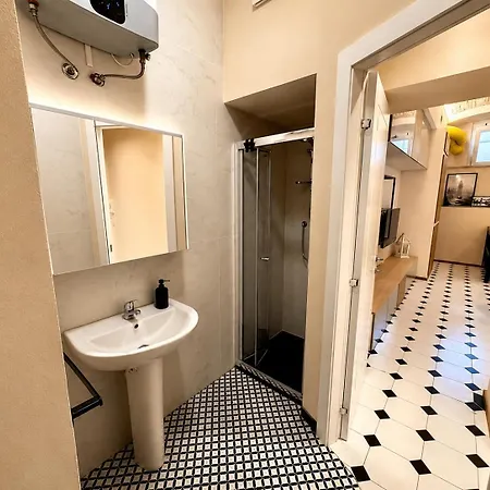 Near Portofino With Free Parking Ideal Base For Exploring Apartment Rapallo