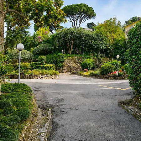 Near Portofino With Free Parking Ideal Base For Exploring *